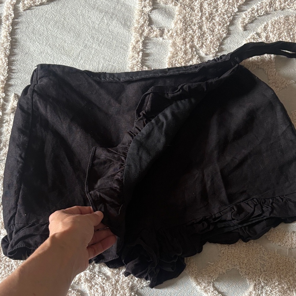 Black Ruffle Skort - Picture 4 of 7